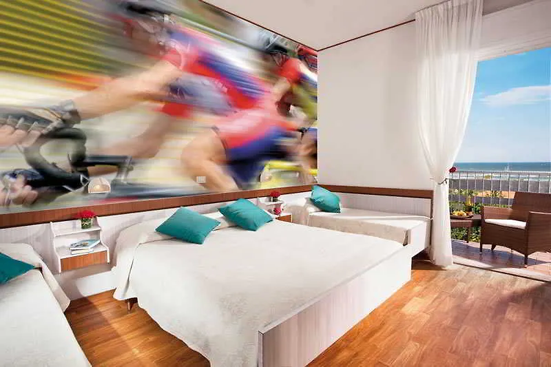 Sportur Club Hotel Cervia 3*,  Italia