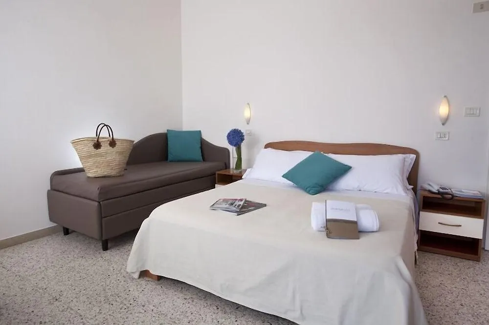Sportur Club Hotel Τσέρβια 3*,